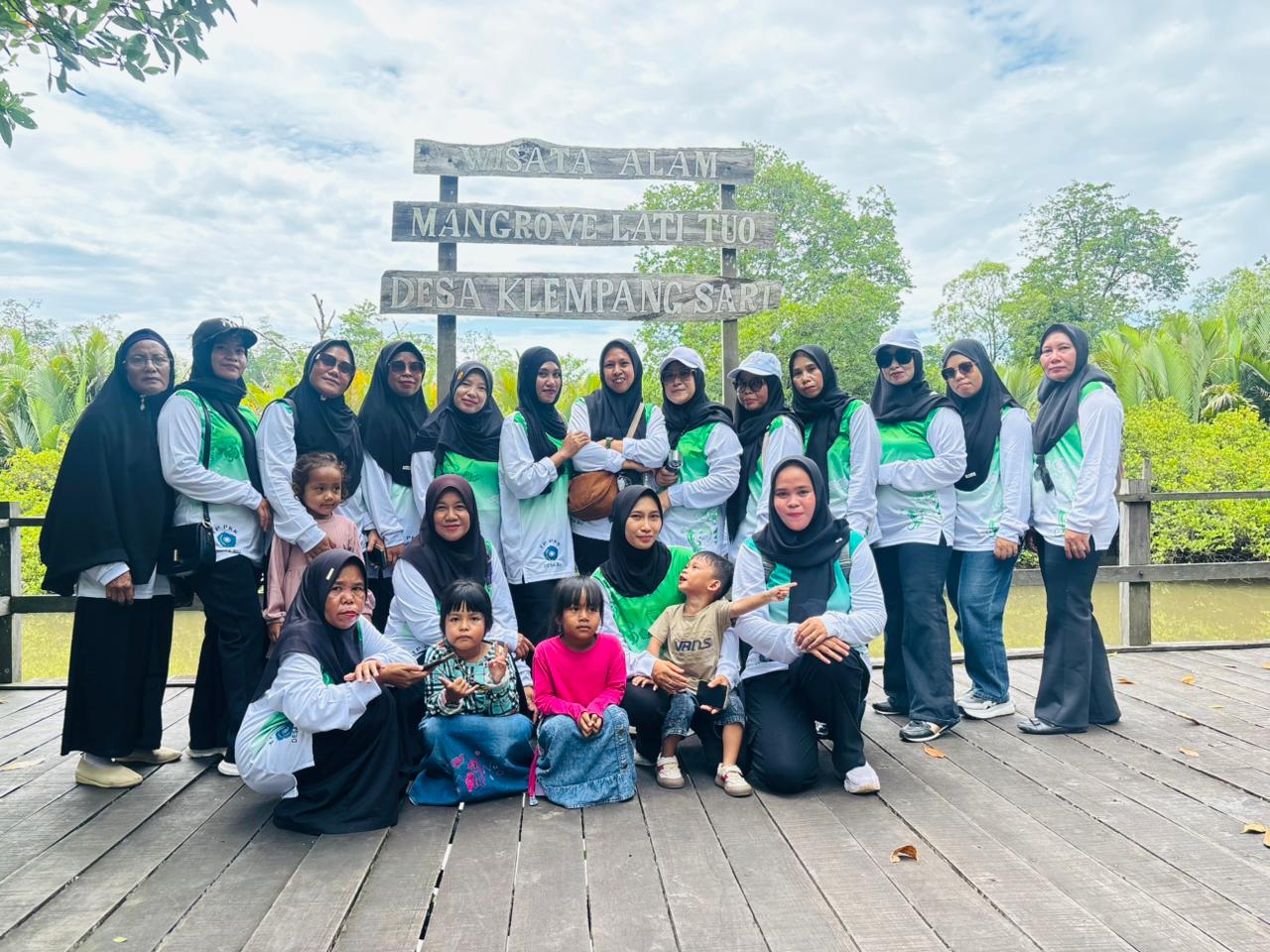 WhatsApp_Image_2025-12-19_at_11-30-18_AM